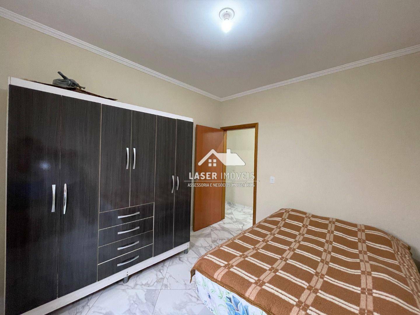 Casa à venda com 2 quartos, 110m² - Foto 9