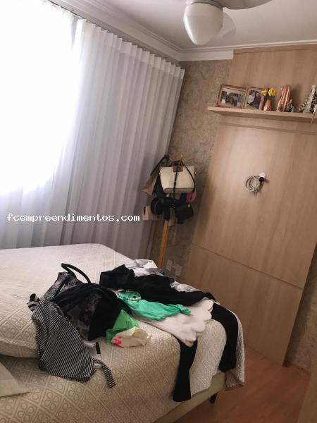 Apartamento à venda com 2 quartos, 48m² - Foto 4