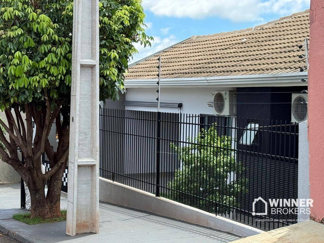 Casa, 3 quartos, 98 m² - Foto 2