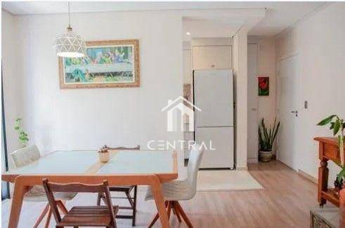 Apartamento à venda com 3 quartos, 66m² - Foto 2