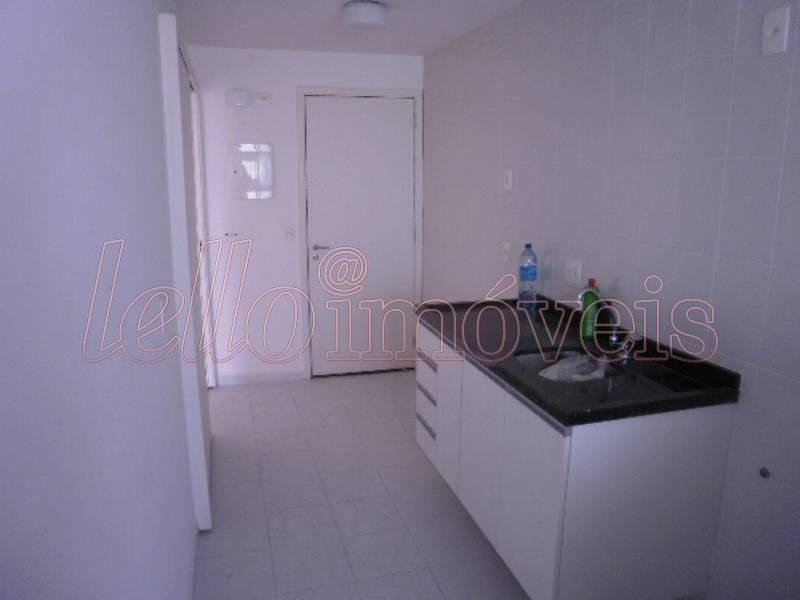 Apartamento para alugar com 3 quartos, 84m² - Foto 16