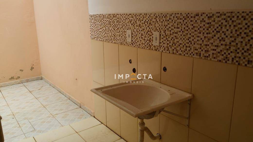 Apartamento para alugar com 2 quartos, 55m² - Foto 8