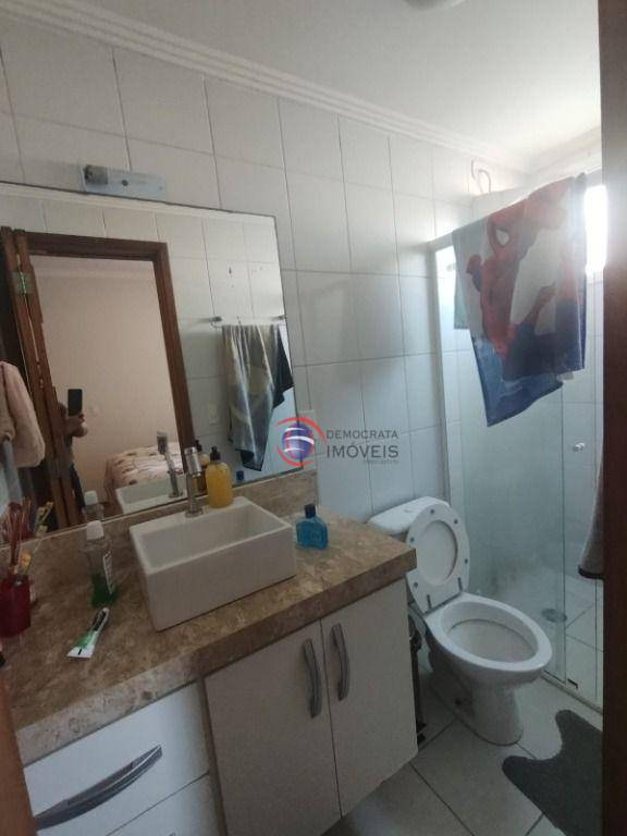 Apartamento à venda com 3 quartos, 95m² - Foto 7