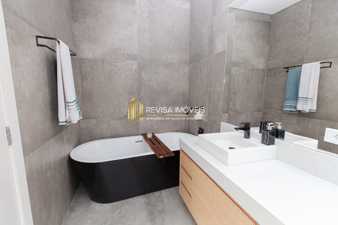 Casa de Condomínio à venda com 4 quartos, 400m² - Foto 12