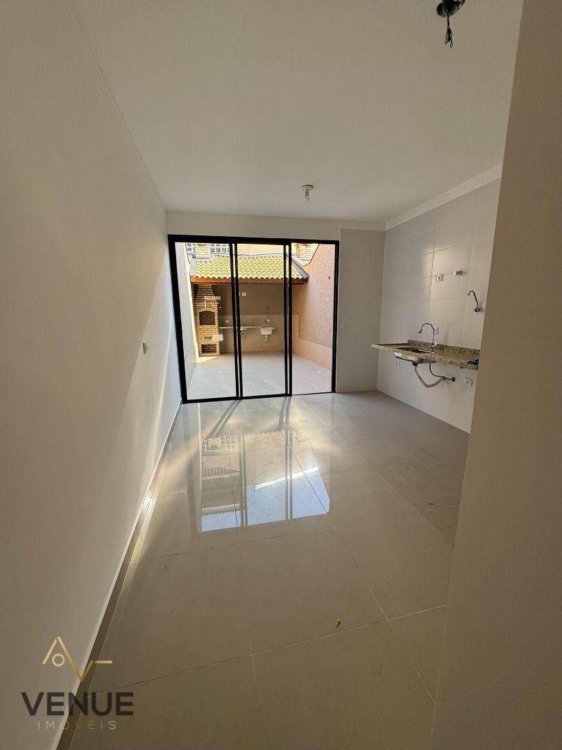 Sobrado à venda com 2 quartos, 84m² - Foto 18