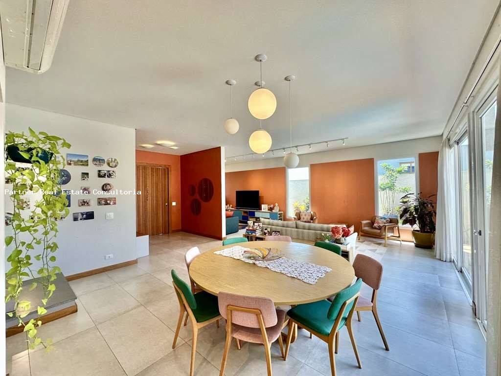 Casa de Condomínio à venda com 4 quartos, 525m² - Foto 24