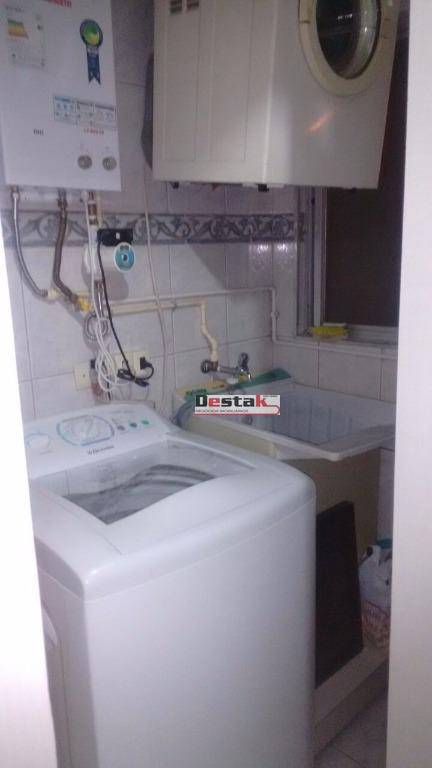 Apartamento à venda com 2 quartos, 55m² - Foto 14