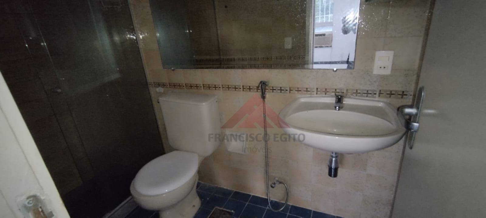 Apartamento à venda com 2 quartos, 62m² - Foto 11