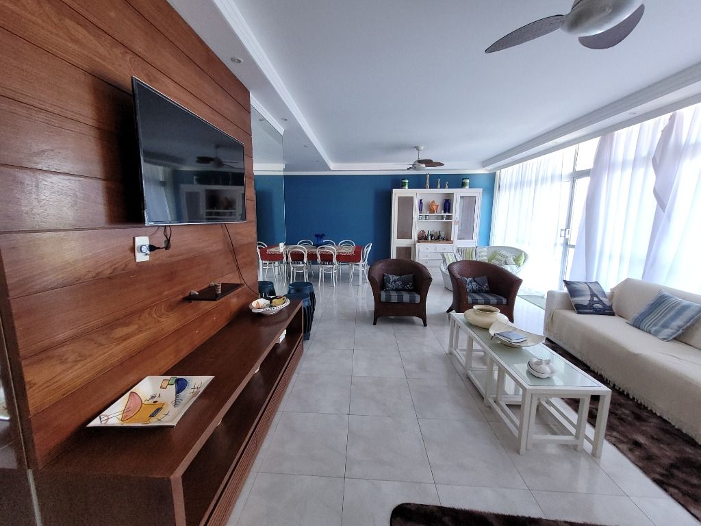 Apartamento à venda com 4 quartos, 184m² - Foto 2