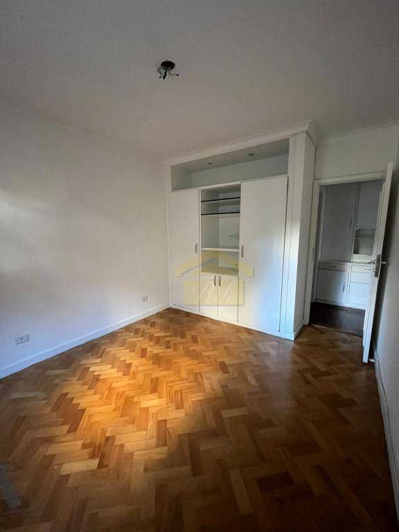 Apartamento à venda com 3 quartos, 130m² - Foto 17