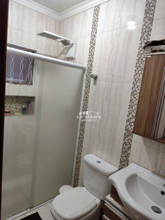 Casa à venda com 5 quartos, 200m² - Foto 37