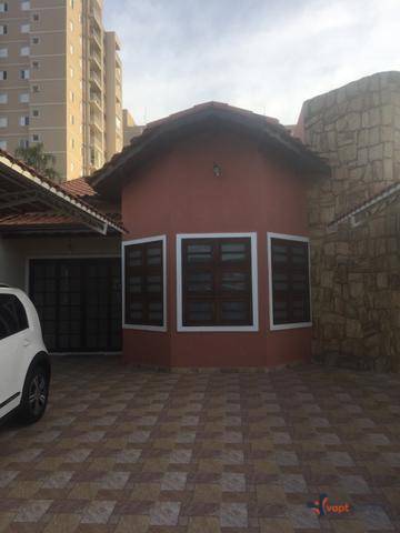 Casa de Condomínio à venda com 4 quartos, 350m² - Foto 1