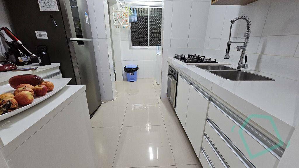 Apartamento à venda com 3 quartos, 78m² - Foto 10