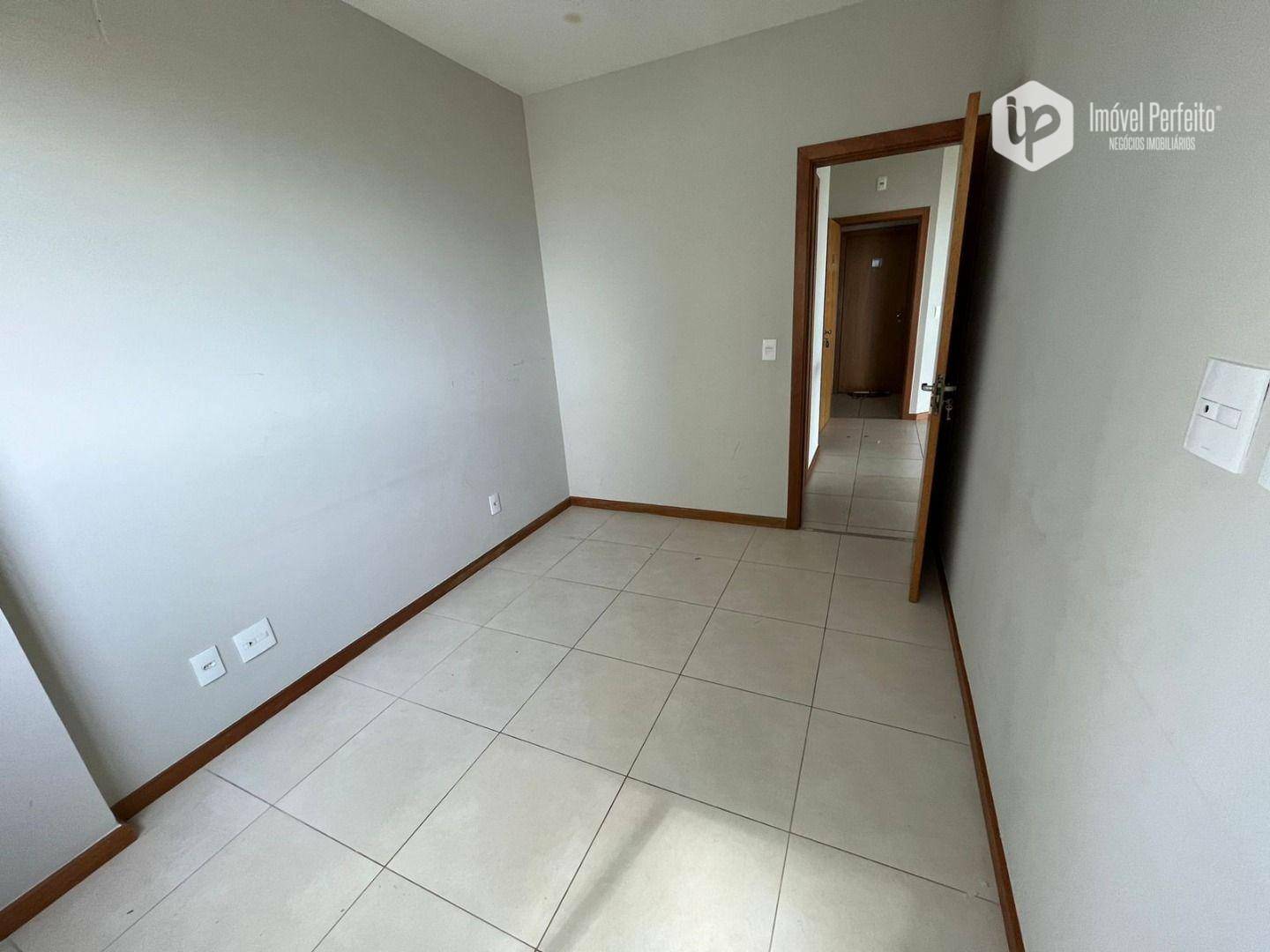 Apartamento para alugar com 3 quartos, 79m² - Foto 12