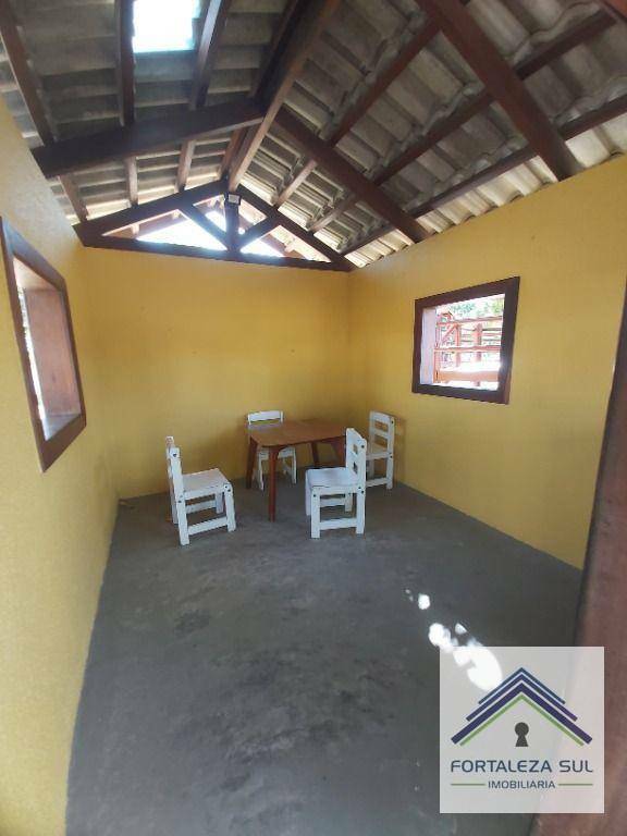 Casa de Condomínio à venda com 3 quartos, 151m² - Foto 27