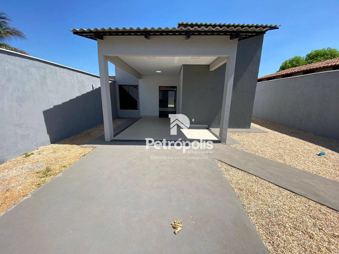 Casa à venda com 3 quartos, 98m² - Foto 2