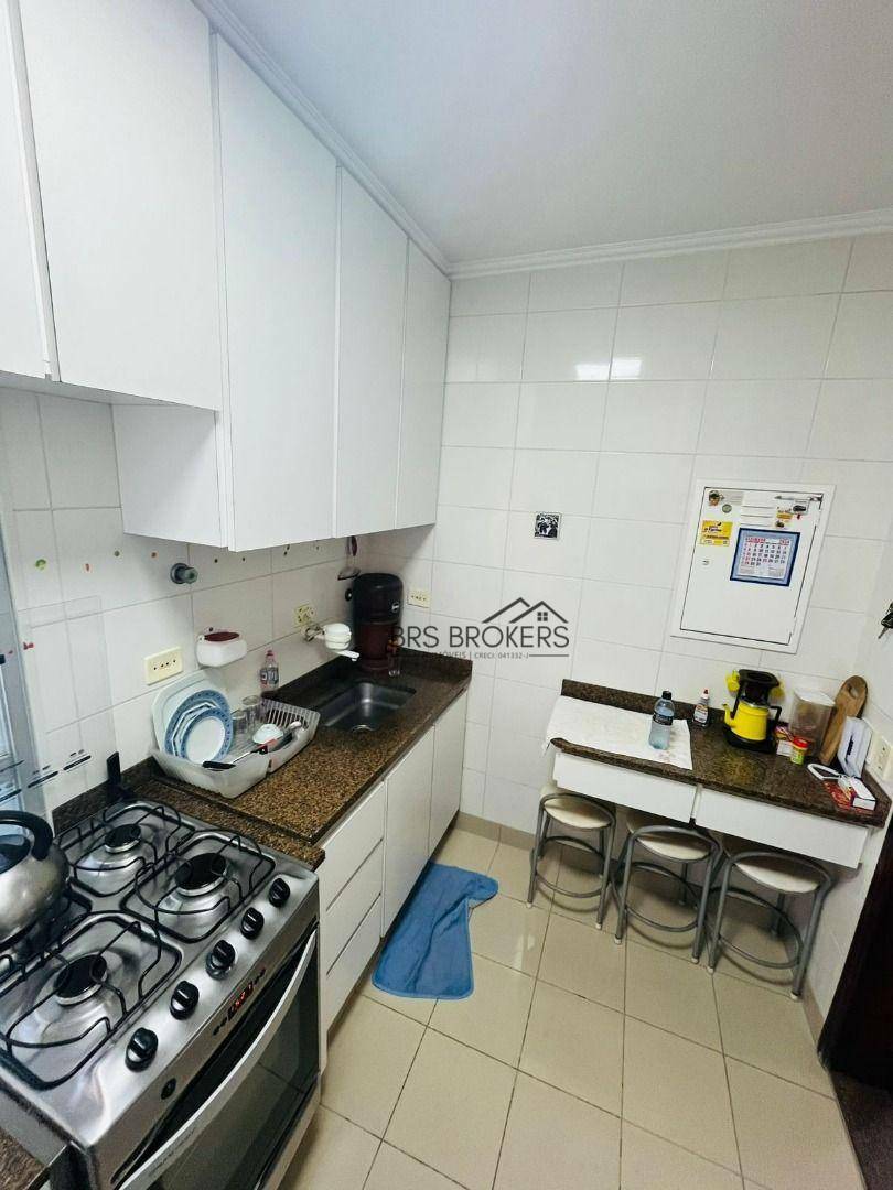 Apartamento à venda com 3 quartos, 69m² - Foto 18