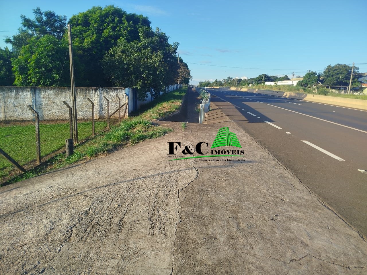 Loteamento e Condomínio à venda, 33000m² - Foto 3