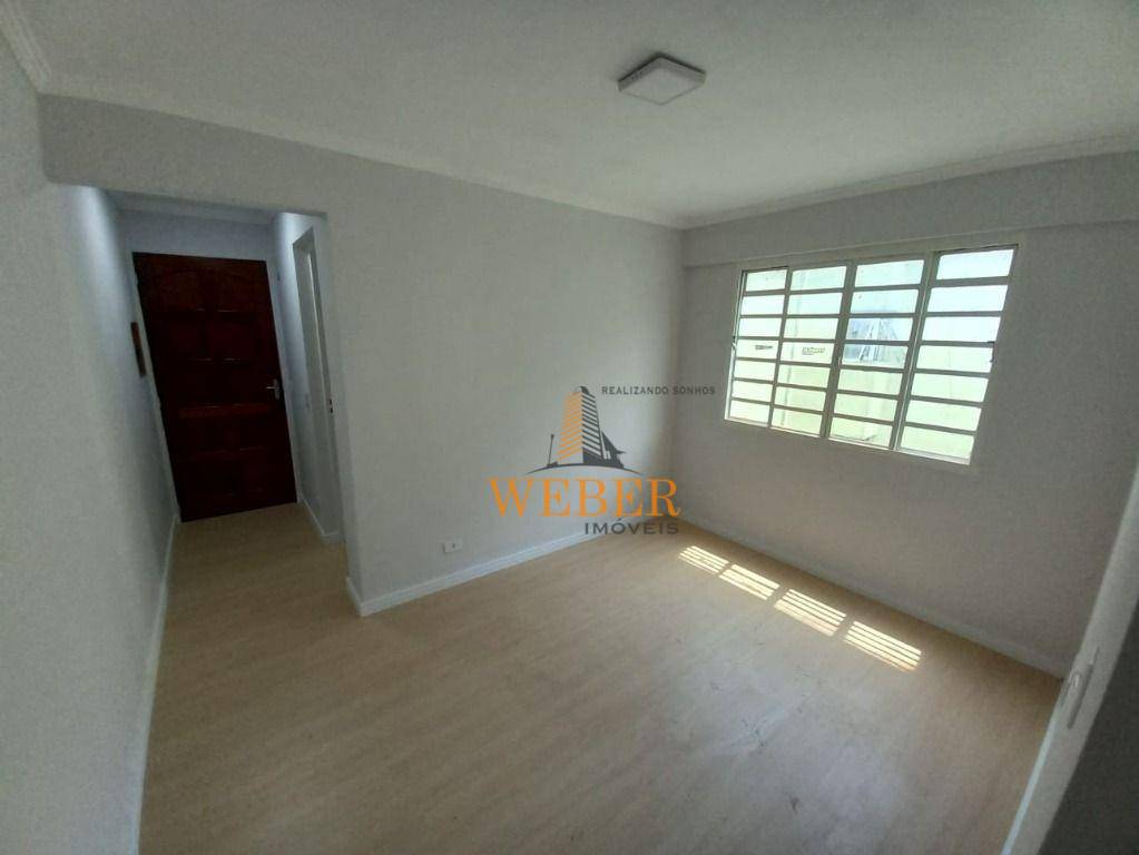 Apartamento à venda com 2 quartos, 46m² - Foto 2