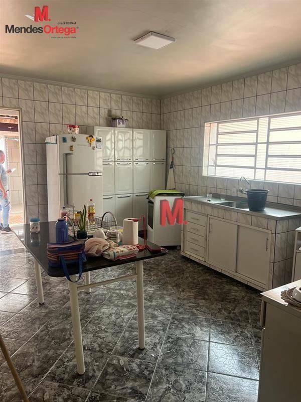 Casa à venda com 4 quartos, 150m² - Foto 6