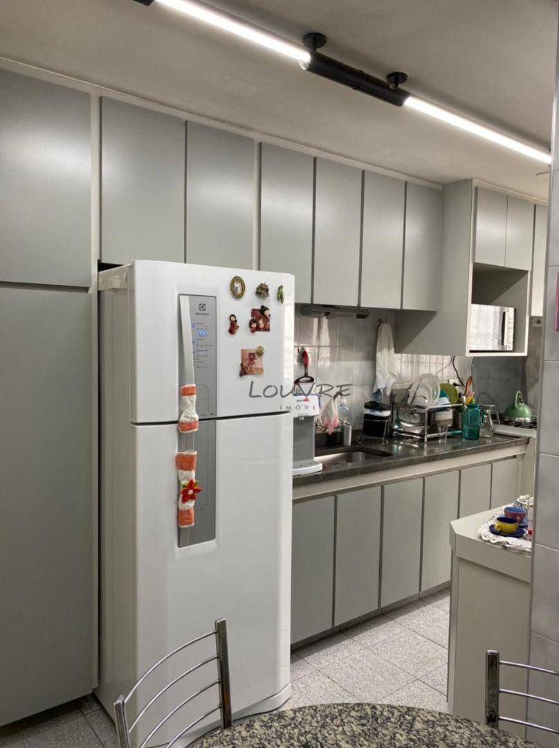 Apartamento à venda com 3 quartos, 110m² - Foto 20