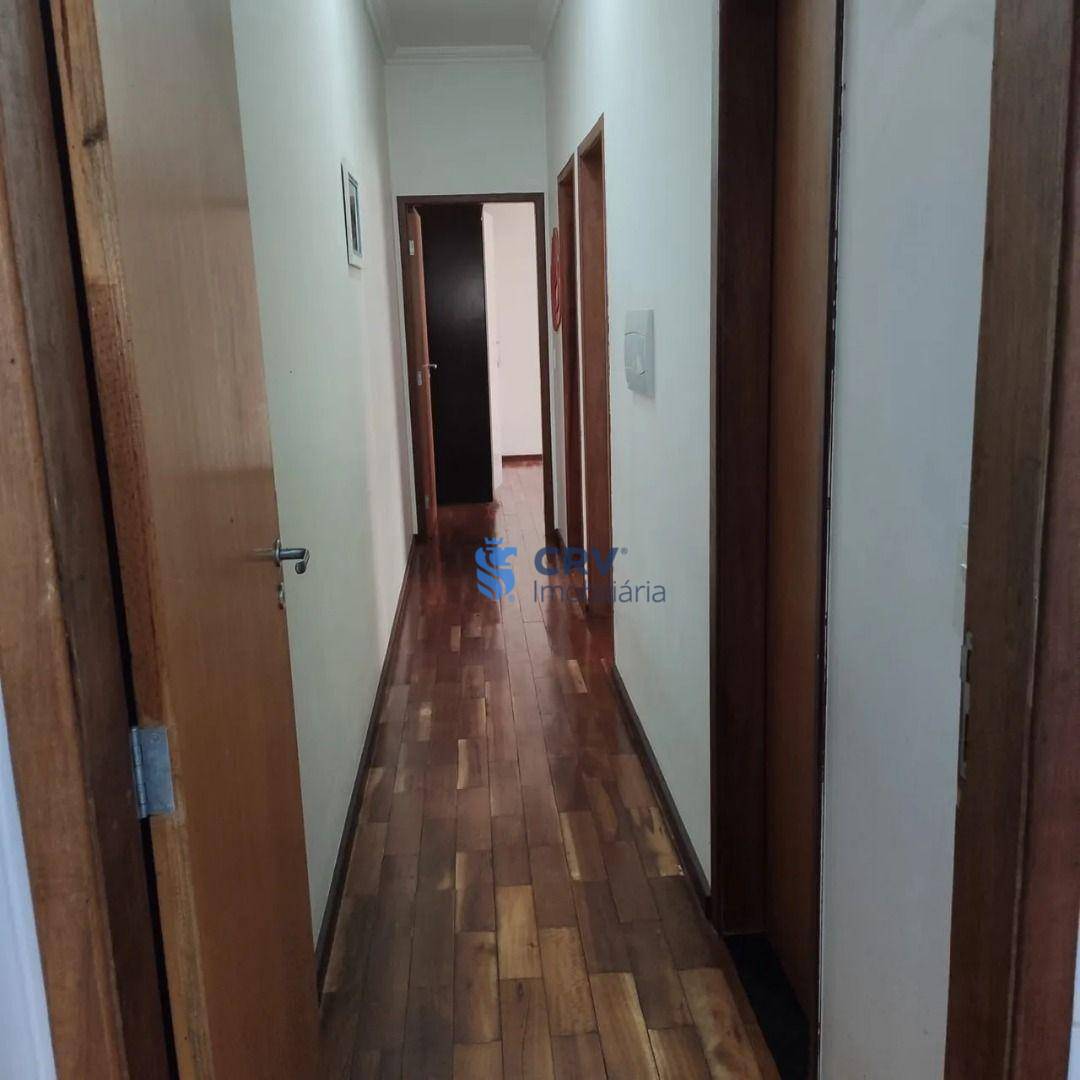 Casa à venda com 3 quartos, 112m² - Foto 8