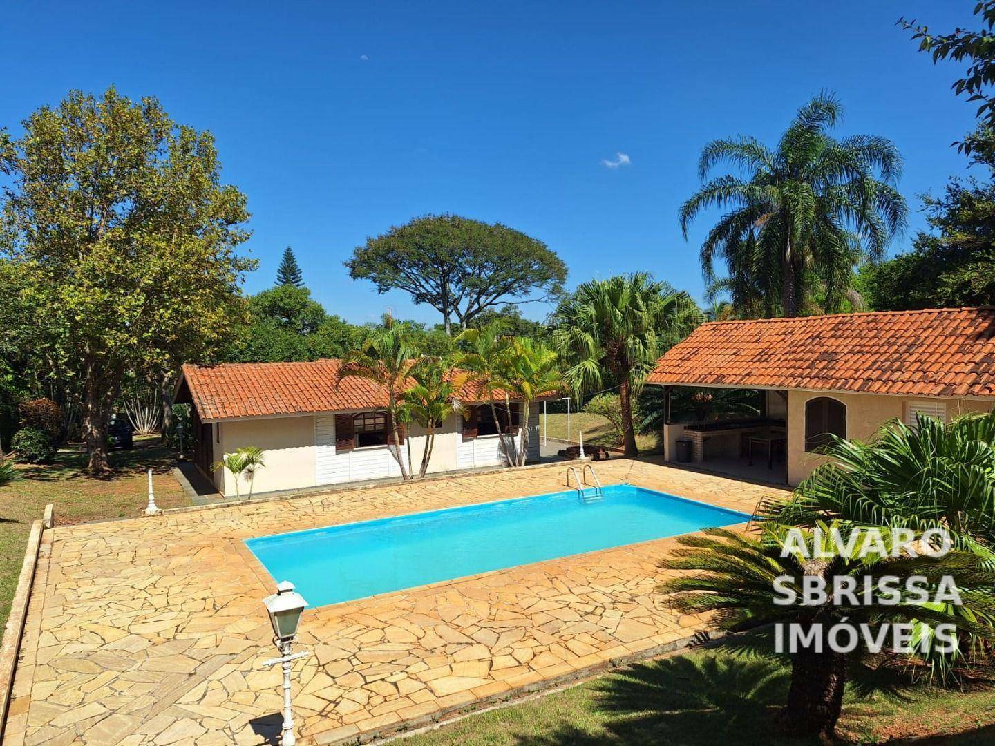 Chácara para alugar com 3 quartos, 300m² - Foto 2