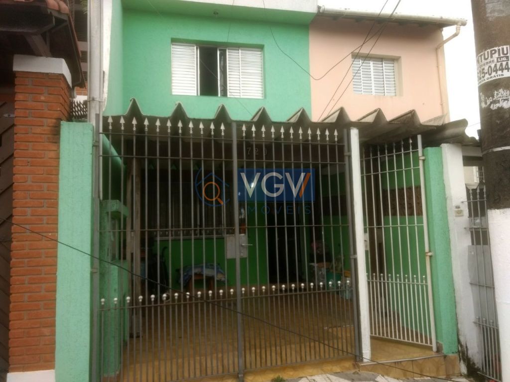 Casa à venda com 2 quartos, 80m² - Foto 1