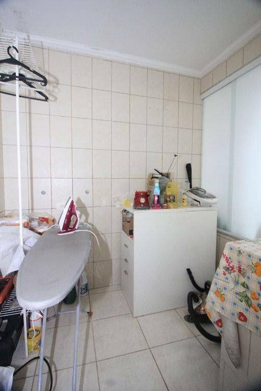 Sobrado à venda com 4 quartos, 183m² - Foto 6