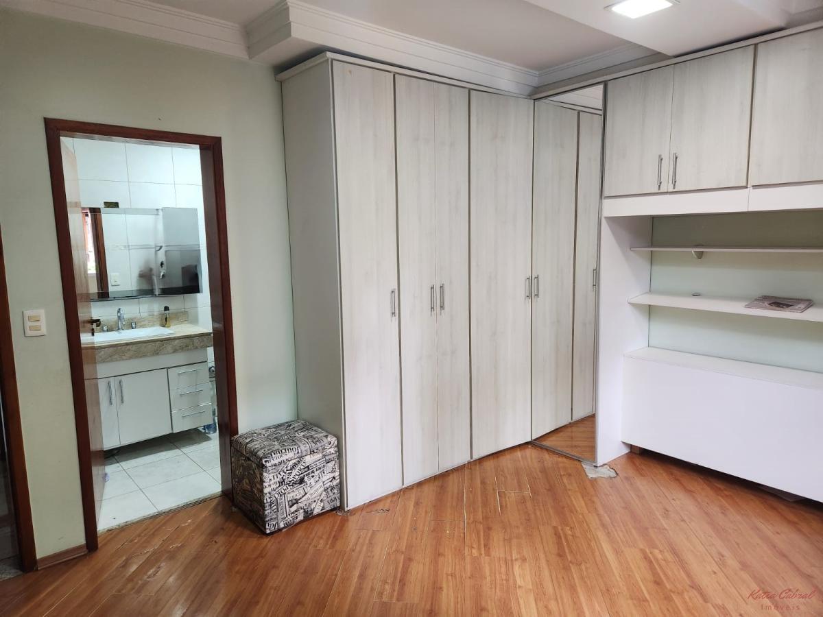 Sobrado à venda com 3 quartos, 310m² - Foto 11