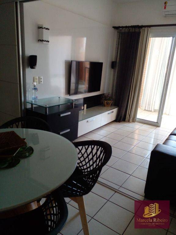 Apartamento à venda com 2 quartos, 67m² - Foto 2