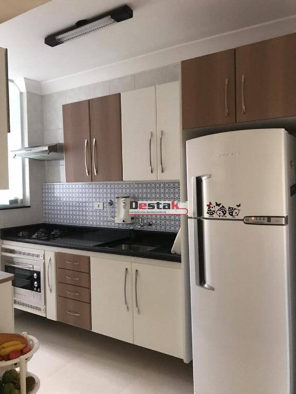 Apartamento à venda com 3 quartos, 68m² - Foto 6