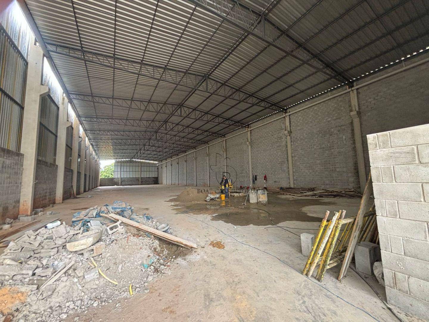 Depósito-Galpão-Armazém à venda e aluguel, 1260m² - Foto 4