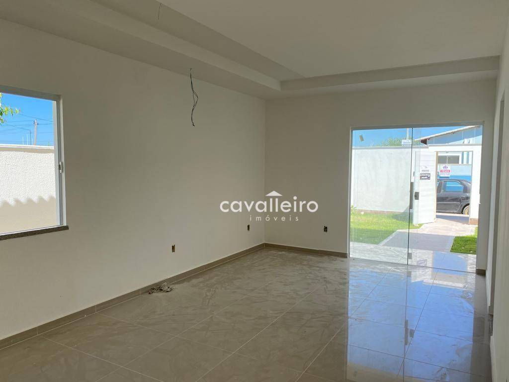 Casa à venda com 3 quartos, 89m² - Foto 11