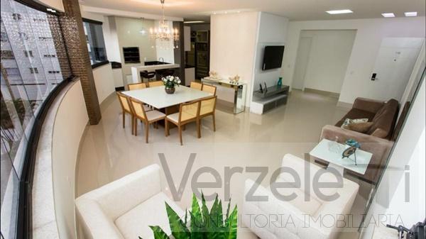 Apartamento à venda com 4 quartos, 150m² - Foto 9