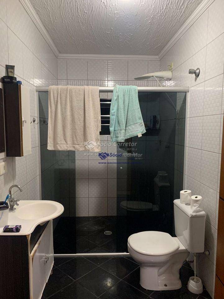 Sobrado à venda com 3 quartos, 200m² - Foto 13