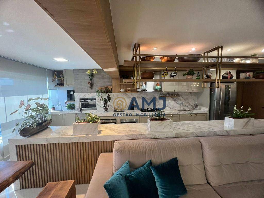 Apartamento à venda com 3 quartos, 153m² - Foto 7