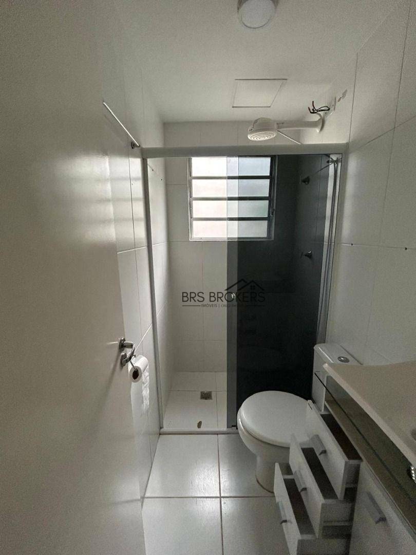 Apartamento à venda com 2 quartos, 45m² - Foto 12