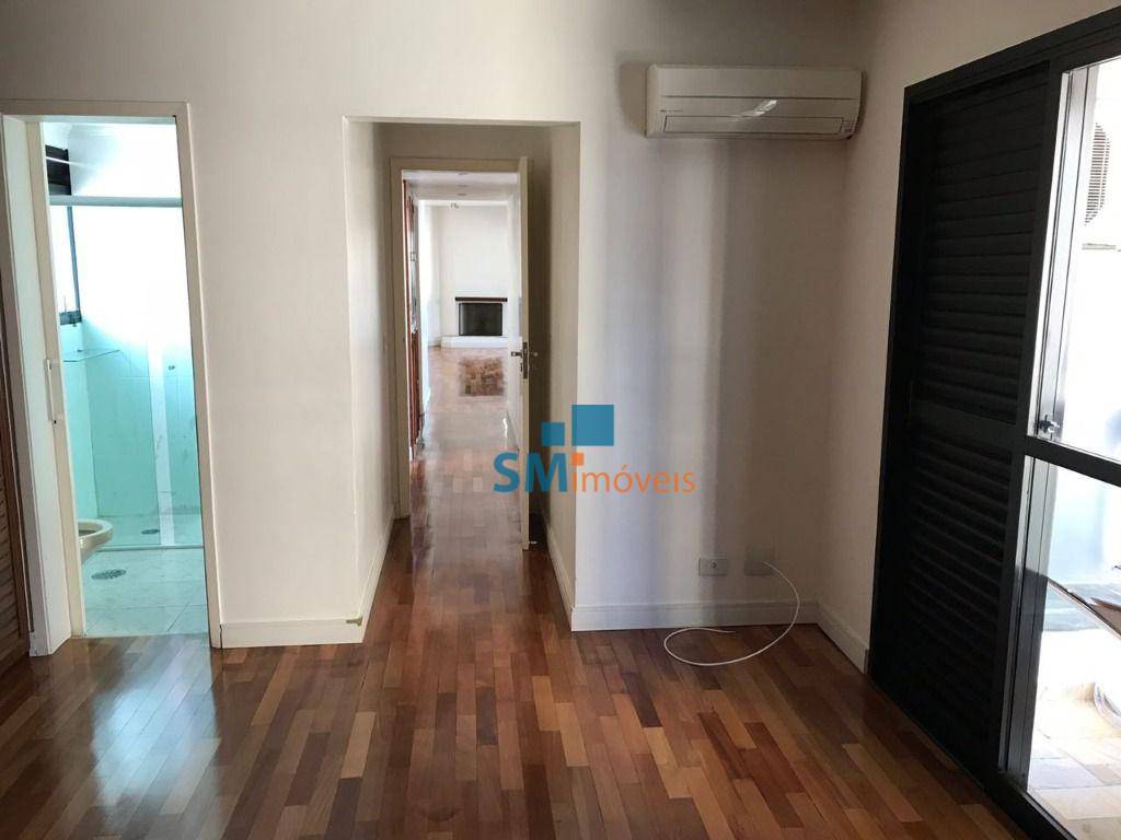 Apartamento para alugar com 3 quartos, 144m² - Foto 12