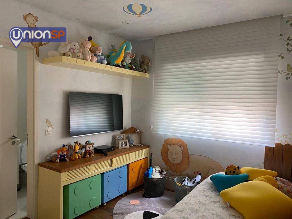 Apartamento à venda com 3 quartos, 158m² - Foto 4