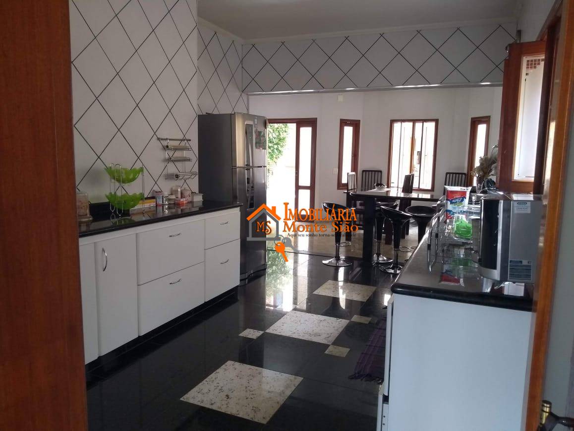 Sobrado à venda com 3 quartos, 305m² - Foto 12