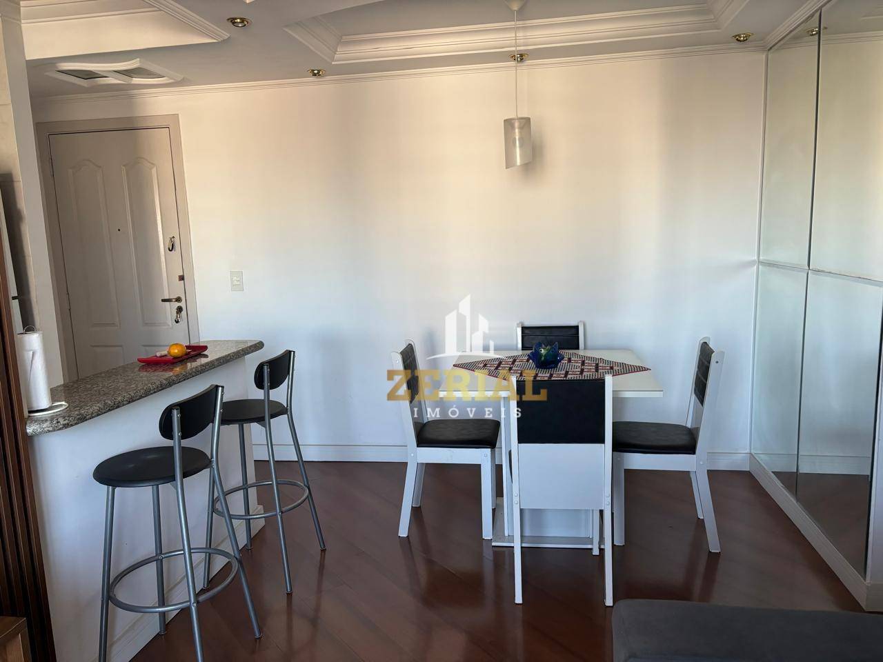 Apartamento à venda com 2 quartos, 60m² - Foto 3