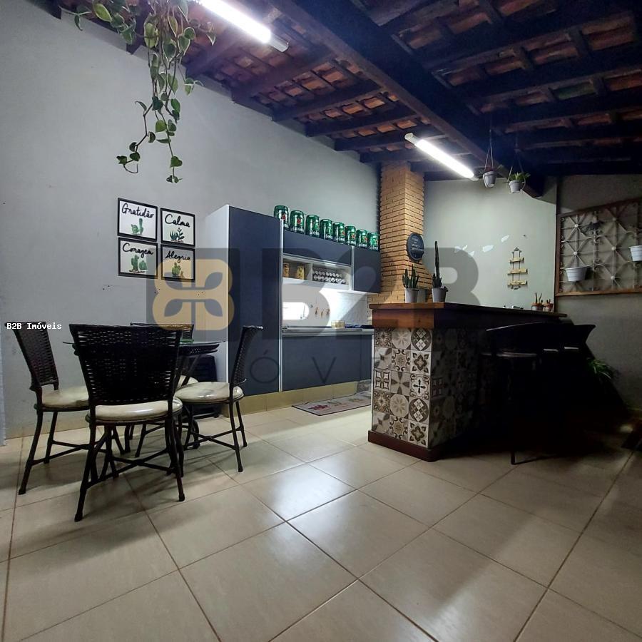 Casa à venda com 2 quartos, 85m² - Foto 17