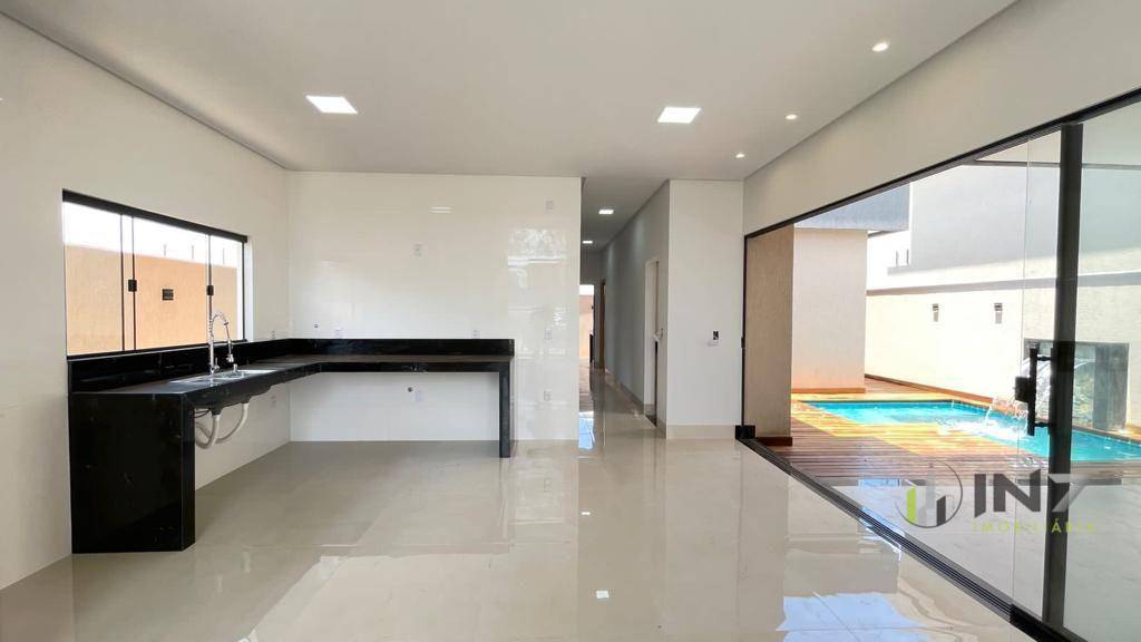 Casa à venda com 3 quartos, 158m² - Foto 5