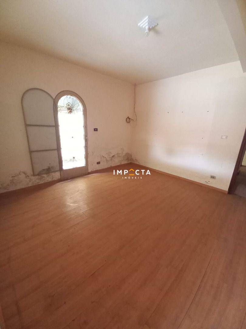 Casa, 3 quartos, 190 m² - Foto 2