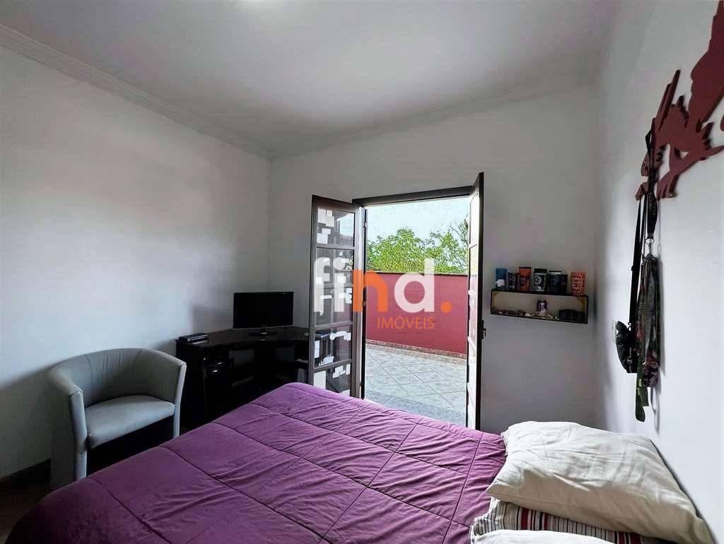 Casa de Condomínio à venda com 3 quartos, 360m² - Foto 30