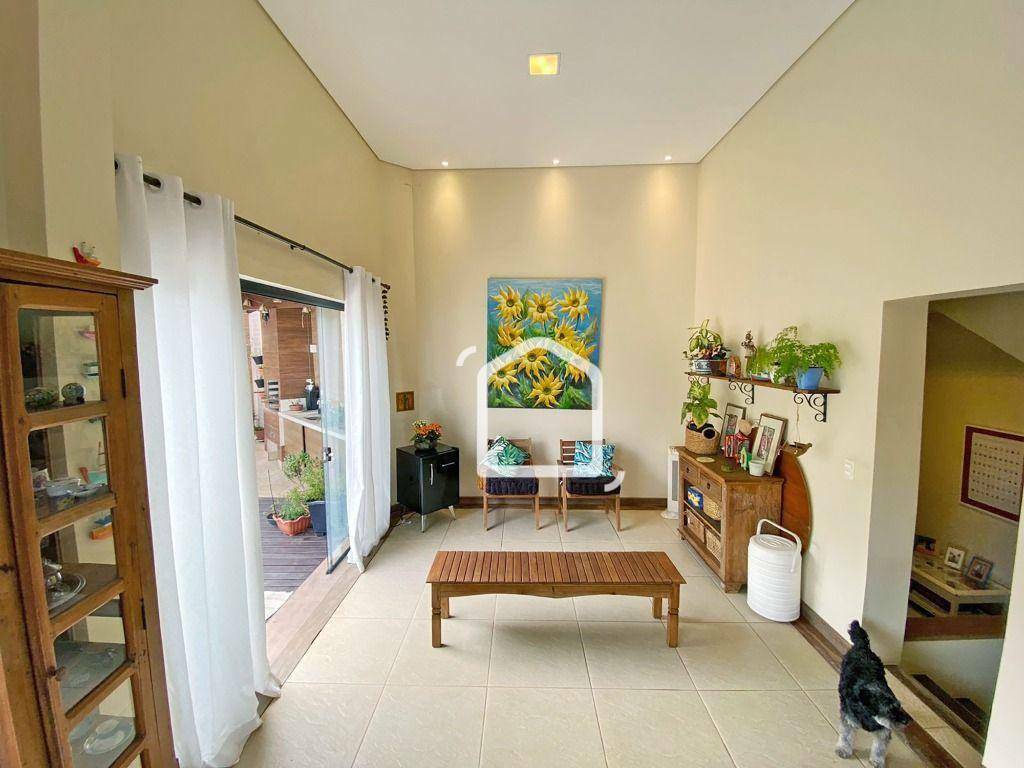 Casa de Condomínio à venda com 3 quartos, 330m² - Foto 15