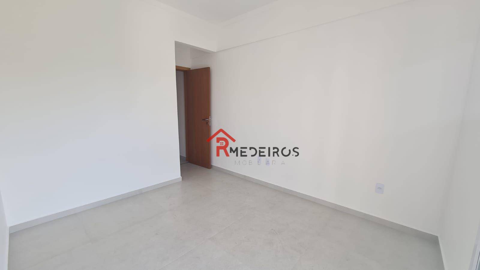 Apartamento à venda com 2 quartos, 77m² - Foto 12