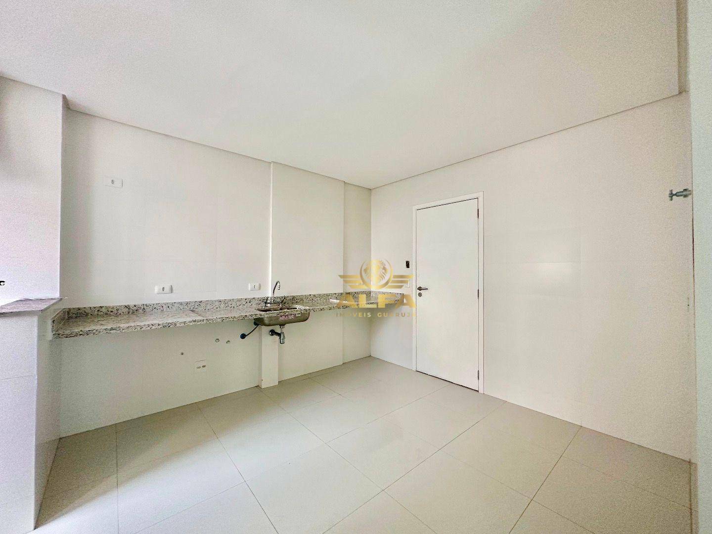 Apartamento à venda com 3 quartos, 175m² - Foto 8