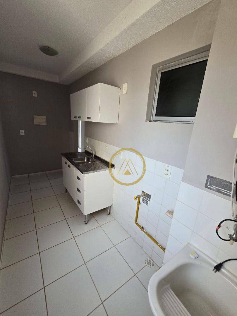 Apartamento à venda com 2 quartos, 60m² - Foto 11